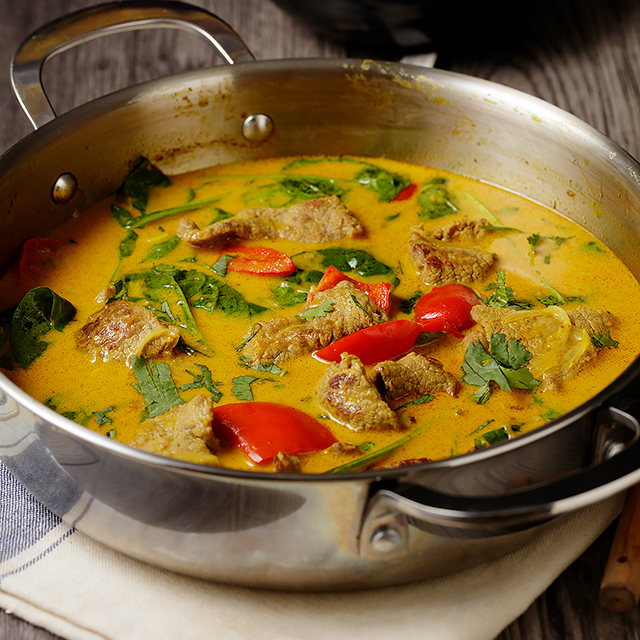 Making Beef Curry From Scratch, Serve with boiled brown rice