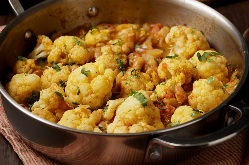 Comforting Cauliflower And Pinto Beans Curry for vegan diet