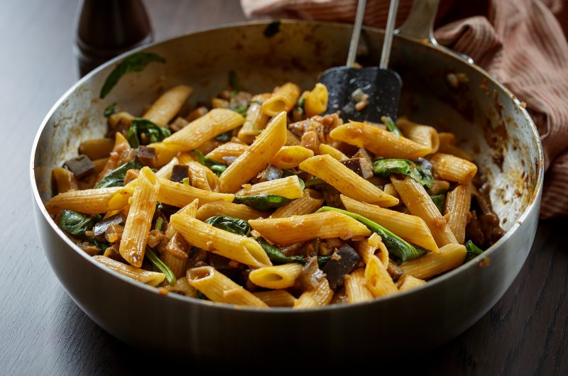 Easy One Pan vegan pasta